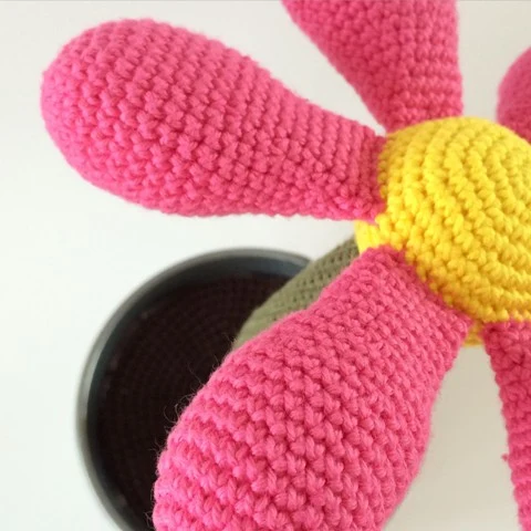 Blomst i zinkspand (GRATIS)